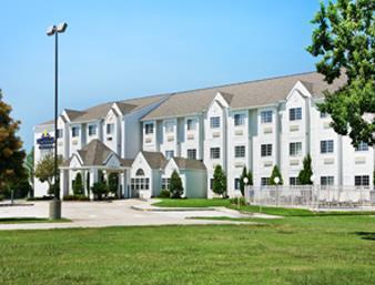 Microtel Inn & Suites Батън Руж Екстериор снимка